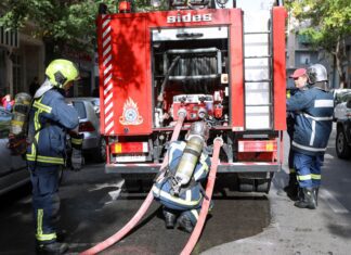 Φωτιά σε σπίτι στο κέντρο της Λάρισας – Άμεση κινητοποίηση της Πυροσβεστικής