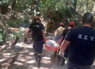 Σάμος: Γερμανίδα τουρίστρια απεγκλωβίστηκε από τους Καταρράκτες στο Ποτάμι
