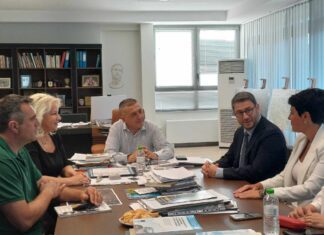 Λάρισα: Για τα έργα αποκατάστασης και ανασυγκρότησης της Θεσσαλίας ενημερώθηκε στην περιφέρεια ο Νίκος Ανδρουλάκης (ΦΩΤΟ)