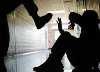 Βόλος: Στο νοσοκομείο ανήλικος μετά από άγριο ξυλοδαρμό – Που εκδηλώθηκε ο καυγάς