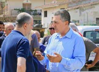 Λάρισα: Πόρτες και κουφώματα σε πλημμυροπαθείς του Σωτηρίου από την Περιφέρεια Θεσσαλίας