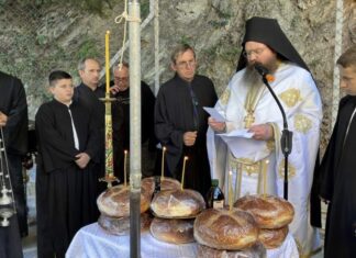 Με θρησκευτική κατάνυξη τιμήθηκαν οι Άγιοι Πάντες στην Ιερά Μονή Σπαρμού Ολύμπου