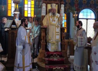 Λάρισα: Στον Ιερό Ναό Αγίων Αποστόλων Πέτρου και Παύλου ο Ιερώνυμος (ΦΩΤΟ)