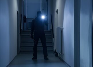 Εκστρατεία ενημέρωσης της Αστυνομικής Διεύθυνσης Θεσσαλίας ενόψει γιορτών για προστασία από κλοπές και τήρηση του ΚΟΚ