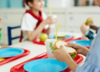 Αυξημένα σχολικά γεύματα σε Λάρισα, Ελασσόνα, Φάρσαλα και Τύρναβο – Προστέθηκαν και οι άλλοι δήμοι της περιοχής