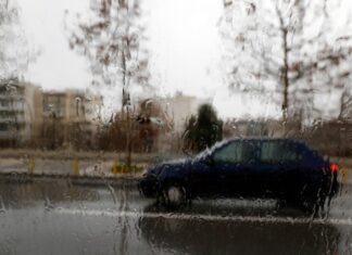 Προσοχή: Έρχονται ισχυρές βροχές, καταιγίδες και κεραυνοί – Αυξημένος ο κίνδυνος πλημμυρικών φαινομένων