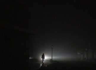 Στο σκοτάδι για 3 ημέρες δρόμος στον Αμπελώνα – Χωρίς ρεύμα ποιμνιοστάσια στον Τύρναβο
