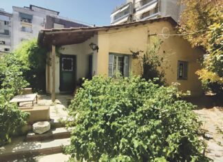 «Κόκκινο» σε κατεδάφιση και «πράσινο» σε Μουσείο για το κτίσμα πίσω από το φωτογραφείο Τλούπα