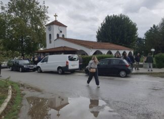 Το χωριό της Λάρισας που αγάπησε πολύ αποχαιρέτησε τον δάσκαλο του Αχιλλέα Γεωργόπουλο