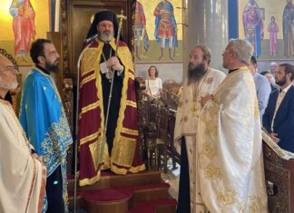 Ο πανηγυρικός εσπερινός του Ιερού Ναού Παναγίας Φανερωμένης στον Τύρναβο (ΦΩΤΟ)