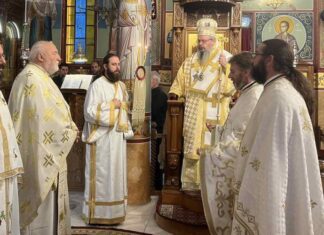 Στον Ιερό Ναό Αγίου Γεωργίου Γιάννουλης λειτούργησε ο Ιερώνυμος Λαρίσης (ΦΩΤΟ)