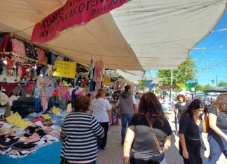 Λάρισα: Κλείνει απόψε τα μεσάνυχτα το παζάρι – Κοσμοσυρροή και την τελευταία ημέρα (ΦΩΤΟ)