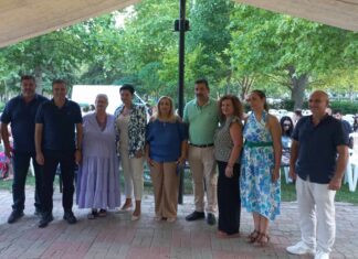 Λάρισα: Πρωτάκια παρέλαβαν την σχολική τους τσάντα – Απόγευμα εκπλήξεων στο Αλκαζάρ