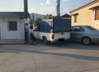 Τροχαίο στον Τύρναβο – Ανήλικος ο οδηγός του αγροτικού τράπηκε σε φυγή με άλλους δύο (ΦΩΤΟ)