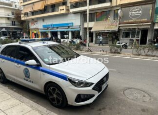 Σοκ στον Βόλο: Ανδρας έπεσε από τον 4ο όροφο και σκοτώθηκε