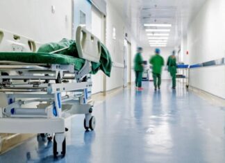 Διασωληνωμένος παραμένει επί 15 ημέρες 20χρονος από την Ζαγορά θύμα τροχαίου