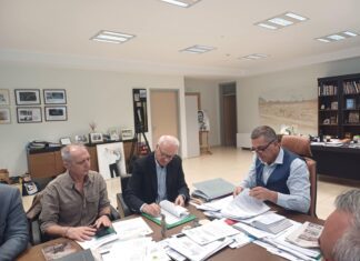 Έπεσαν οι υπογραφές για την κατασκευή της νέας πτέρυγας του Γενικού Νοσοκομείου Λάρισας (ΦΩΤΟ)