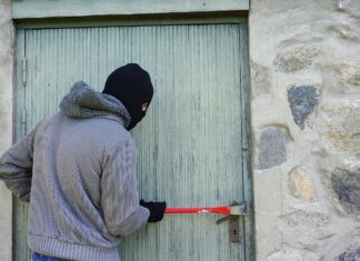 Μαγνησία: Σούπερ γιαγιά βοήθησε την Αστυνομία να συλλάβει κλέφτη