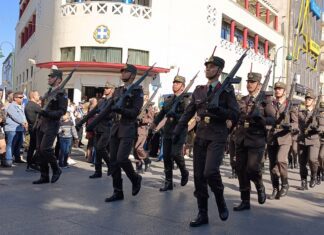 Λάρισα: Όλη η στρατιωτική παρέλαση για την εθνική επέτειο του ΟΧΙ