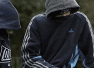 Ανήλικα στη Λάρισα πήγαν να ρίξουν στην αγορά πλαστά – Συνελήφθησαν μαζί με τους γονείς τους