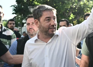 Στη Θεσσαλία περιοδεύει αυτό το Σαββατοκύριακο ο Ανδρουλάκης – Μεγάλη εκδήλωση με τον αγροτικό κόσμο στη Λάρισα