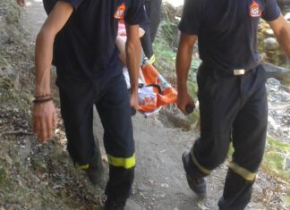 Επιχείρηση διάσωσης τραυματία στον Όλυμπο – Με ελικόπτερο της Πυροσβεστικής μεταφέρθηκε στη Λάρισα