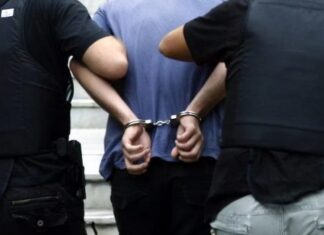 Κέρκυρα: Προφυλακίστηκε ο υποδιευθυντής της ΔΟΥ για το κύκλωμα των εκβιαστών