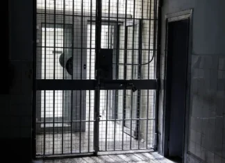 Στις Φυλακές Λάρισας με άκρα μυστικότητα 46χρονος που συνελήφθη για δολοφονία βρέφους