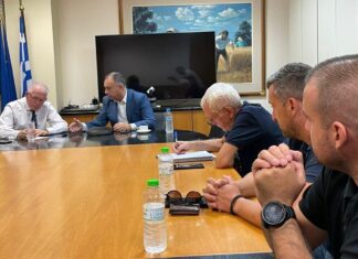 Συνάντηση Κέλλα με παραγωγούς ακτινιδίων: Μέσω της Κρατικής Αρωγής η ανασύσταση του φυτικού κεφαλαίου