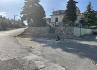 Φάρσαλα: Ξεκίνησαν τα έργα διαμόρφωσης του ευρύτερου περιβάλλοντος χώρου στον Πύργο Καραμίχου