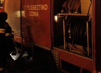 Ασπρόπυργος: Σοβαρό τροχαίο με ανατροπή πυροσβεστικού οχήματος – Ένας νεκρός και δύο τραυματίες