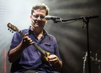 Συναυλία για Τέμπη: «Να μεταδοθεί δωρεάν με live streaming» – Η ανάρτηση του Θανάση Παπακωνσταντίνου