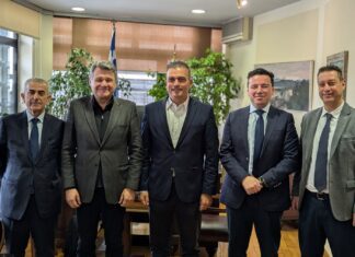 Στον δήμαρχο Λαρισαίων μέλη του Δ.Σ. της Συνεταιριστικής Τράπεζας Καρδίτσας