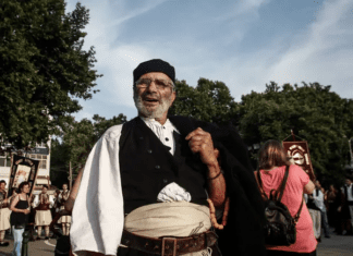 H τρίτη πόλη με τους περισσότερους Έλληνες δεν βρίσκεται στην Ελλάδα – Που βρίσκεται