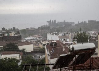 Καιρός: Τοπικές βροχές και καταιγίδες την Παρασκευή – Έως 7 μποφόρ οι άνεμοι