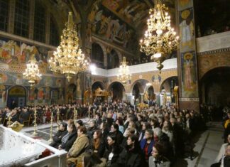 Για τη βία μίλησε ο π. Ευάγγελος Παπανικολάου στη Σχολή γονέων και οικογένειας του Άγ. Αχιλλίου