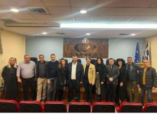 Ο Δημήτρης Παπαλέξης κατέθεσε το ψηφοδέλτιο του συνδυασμού «ΕΠΑΝΕΚΚΙΝΗΣΗ για τις εκλογές του Επιμελητηρίου Λάρισας