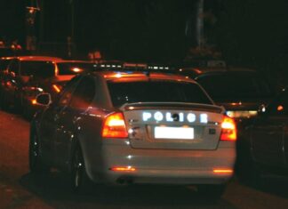 Απόπειρα ληστείας στη Λάρισα: Τον σώριασε στην αυλή του σπιτιού του απαιτώντας να του δώσει λεφτά