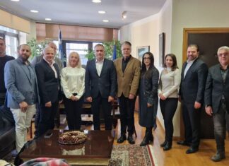 Αδήριτη η ανάγκη αναθεώρησης του ΣΒΑΚ της Λάρισας, τόνισε ο Κ. Γουργιώτης κατά τη συνάντησή του με τον Θ. Μαμάκο