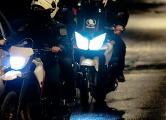 Σφοδρή σύγκρουση οχημάτων στο κέντρο του Βόλου