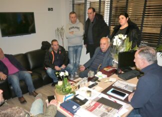 Λάρισα: Ολοκληρώνονται τα πορίσματα για τις αποζημιώσεις αμυγδαλοπαραγωγών – Συνάντηση Χρ. Κέλλα με αντιπροσωπεία τους
