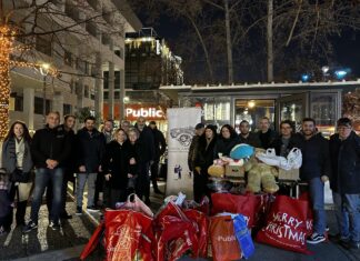Συγκέντρωση και προσφορά παιδικών παιχνιδιών και φαρμάκων από το Κίνημα Δημοκρατίας Λάρισας