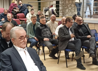 Λάρισα: Πάνε για λουκέτα μαγαζιά της εστίασης – ΦΩΤΟ