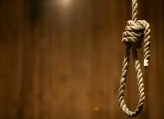 ΣΟΚ στην Λάρισα: Κρεμάστηκε άντρας στο σπίτι του – Τον βρήκαν νεκρό