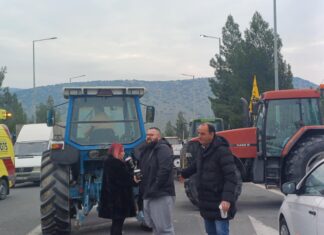 Λάρισα: Χωρίς να είναι ικανοποιημένοι “τα μάζεψαν” από το μπλόκο της Γυρτώνης οι αγρότες, όμως δίνουν ραντεβού την Παρασκευή για τα Τέμπη (ΦΩΤΟ)