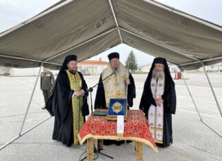 Λάρισα: Τελετή αλλαγής της διοικήσεως στην 1η Ταξιαρχία Αεροπορίας Στρατού – ΦΩΤΟ