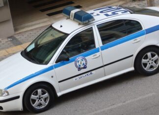 Λάρισα: 19χρονος επιτέθηκε σε γιαγιά και μητέρα με αφορμή μια ξυλόσομπα