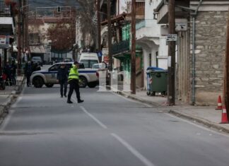 Διπλό φονικό στη Λάρισα: Εξελίξεις από την ιατροδικαστική και το οπλοστάσιο του 60χρονου δράστη