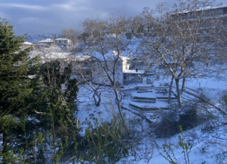 Σκεπασμένο απ’ το χιόνι αυτό το χωριό της Λάρισας – ΦΩΤΟ