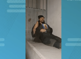 Λάρισα: Έκανε βίντεο live από τα κρατητήρια μετά τα επεισόδια ο ρασοφόρος Χερουβείμ έχοντας αγκαλιά την εικόνα – (ΒΙΝΤΕΟ)